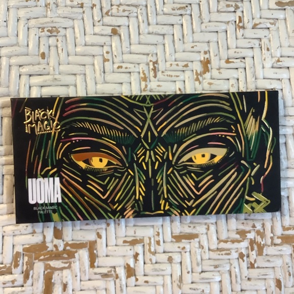 Uoma Beauty Black Magic Pallet - Picture 3 of 3